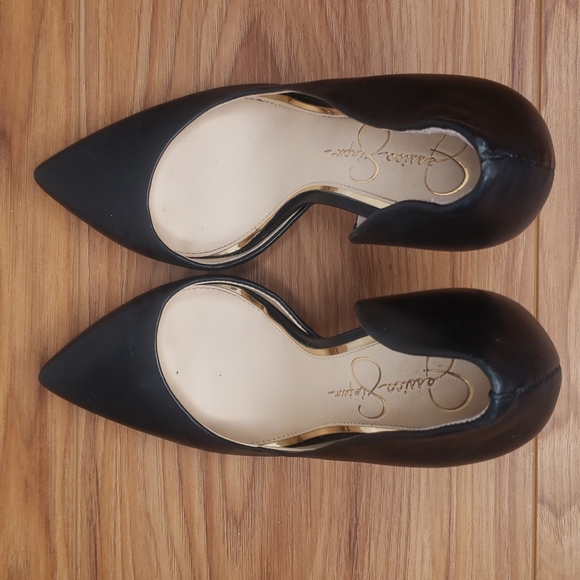 Jessica Simpson Pumps - Picture 3 of 4